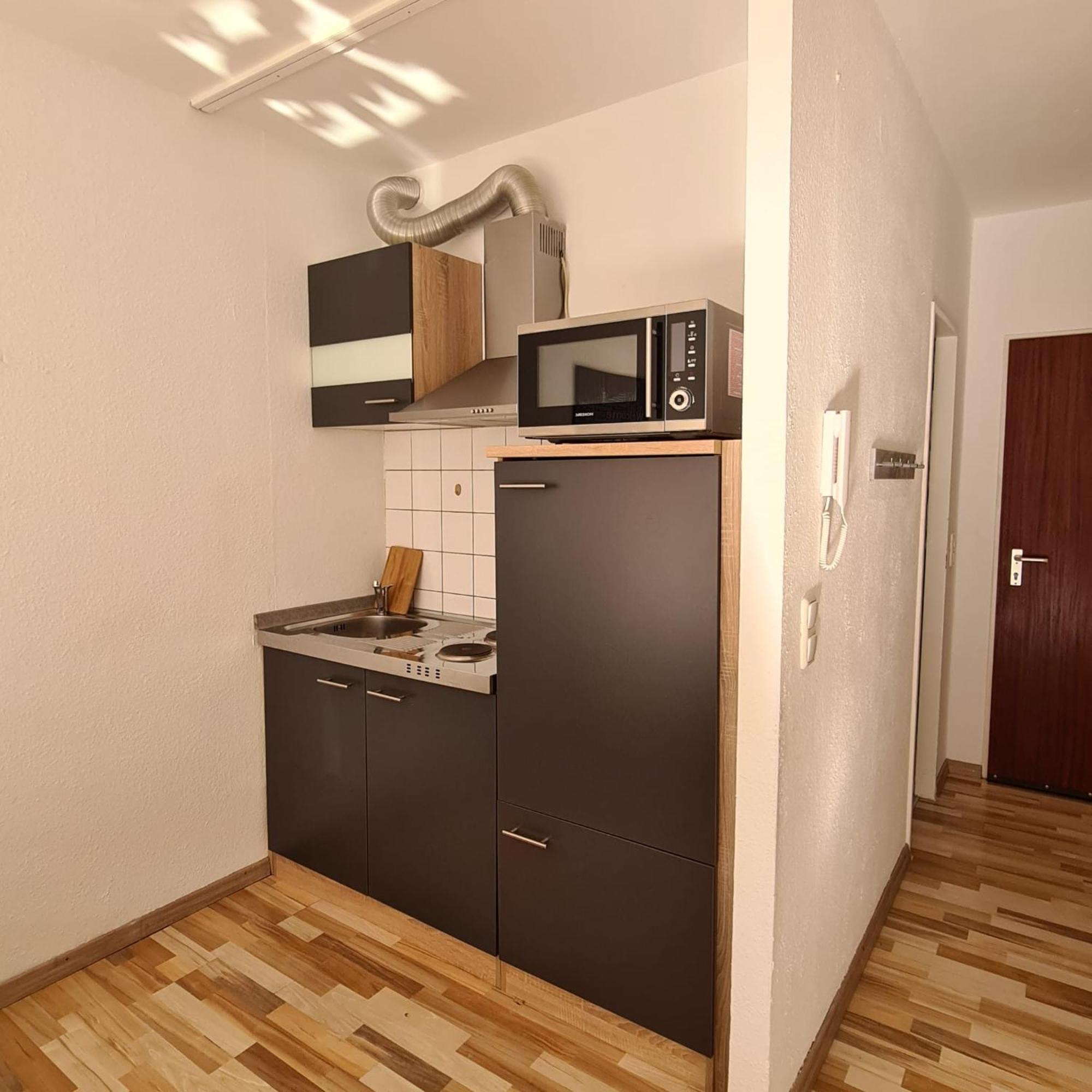 Zentrales Apartment Mit Balkon Und Parkplatz Trevír Exteriér fotografie